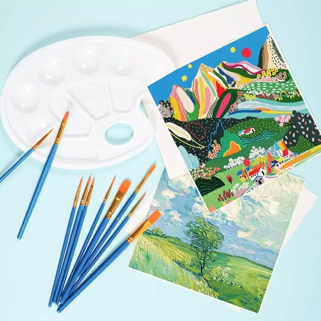 Classroom Craft Kit: Includes 72 pieces with 60 paintbrushes and 12 palettes, perfect for art projects and creative sessions for kids and adults.