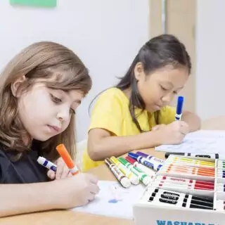 160 Bulk Washable Markers for Kids: 8 Vibrant Colors Perfect for Classroom Projects. Unique Selection for Creative Learning and Art Activities.