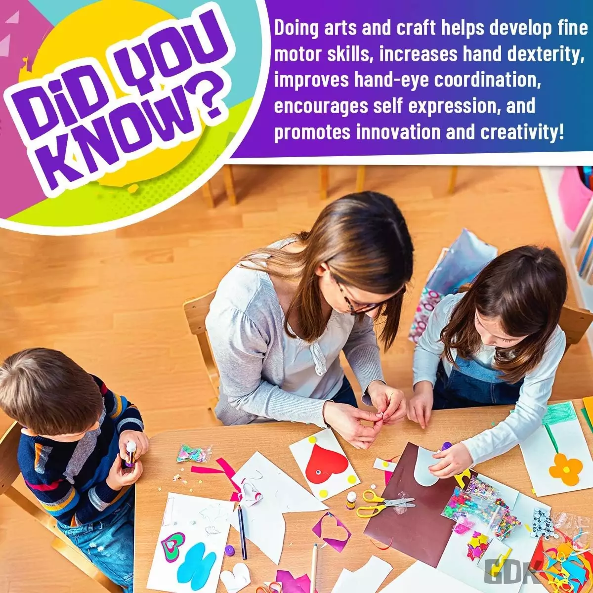 Arts and crafts kit with 1170 pieces for kids and educators, ideal for creative learning and classroom activities. Perfect for inspiring young imaginations.