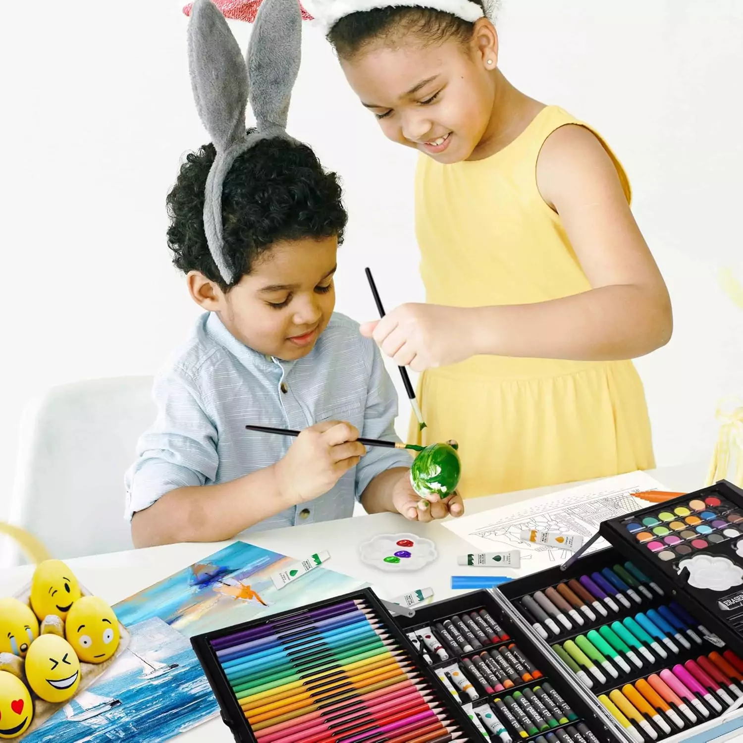 144-piece Kids Art Supplies Set in Portable Aluminum Case, Ideal for Educators and Classroom Use, Perfect for Creativity and Art Projects.