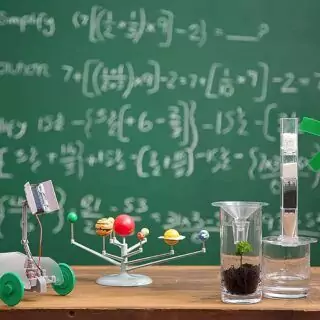 DIY Solar System Planetarium Kit for Kids: Engaging Glow in the Dark Space Exploration Tool Enhancing STEM Learning and Astronomy Education