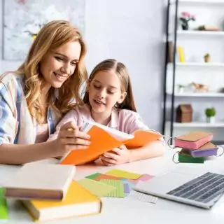 Colorful Ruled 3x5 Index Cards Set for Educators with Ring Binding, Ideal for Note-taking and Organization in Teaching and Classroom Settings