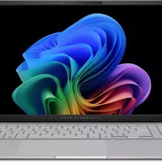 ASUS Vivobook S15 features a 15.6-inch 3K 120Hz OLED display ideal for educators, offering vibrant visuals and smooth performance for teaching tasks.