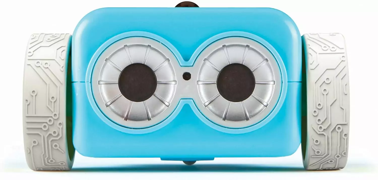 Botley Coding Robot: 45-piece educational toy designed for screen-free learning, ideal for kids and educators interested in coding and STEM activities.
