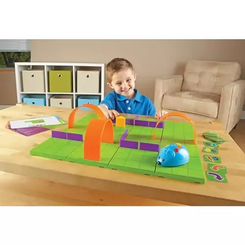 Interactive Coding Toy: Robot Mouse Kit, Educational Learning Tool for Kids. Enhance Creativity and Technical Skills with Fun, Screen-Based Play.