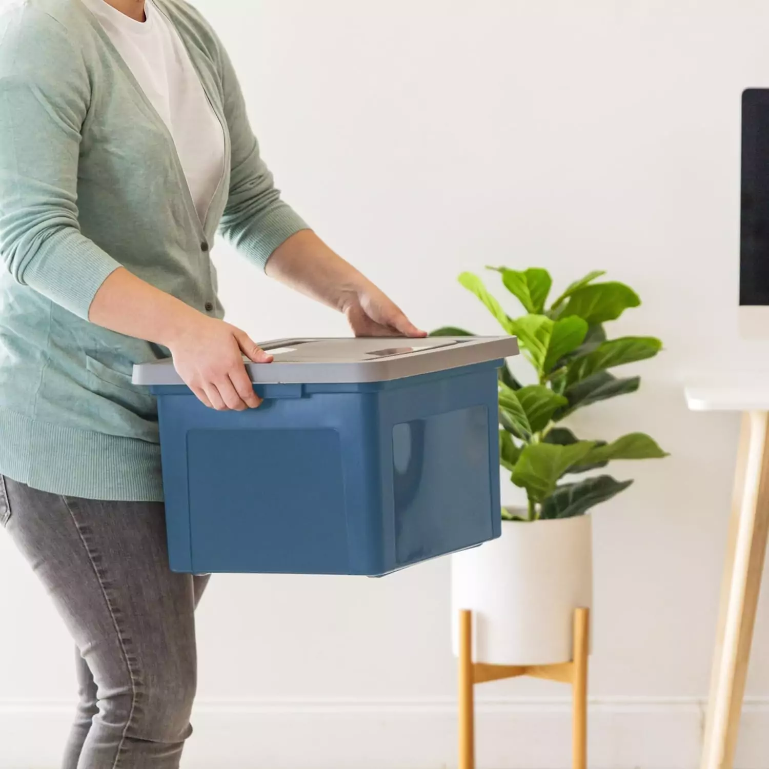 Durable Classroom File Organizer: Efficient Storage Solutions for Educators to Organize and Protect Letter and Legal Size Documents