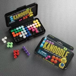 Engage students aged 7+ with an educational 3D brain teaser puzzle, perfect for classroom challenges and enhancing problem-solving skills.