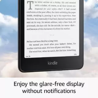 Kindle Paperwhite Signature Edition 32GB offers fast auto-adjust features, ideal for educators seeking enhanced reading and teaching experiences.