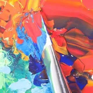 Mont Marte 24 Color Acrylic Paint Set: Ideal for enhancing canvas, wood, and fabric projects with vibrant hues. Perfect for artists and DIY enthusiasts.