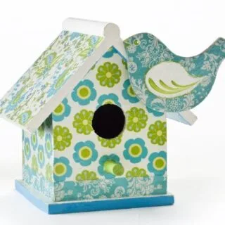 Create stunning classroom crafts with 8oz Mod Podge Extreme Sparkle. Enhance creativity with vibrant, shimmering effects on various projects.