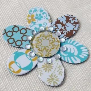 Enhance your classroom art projects with Mod Podge Extreme Sparkle 8oz, perfect for adding unique, glittering effects to creative designs.