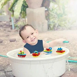 Engage your child's imagination with our Magnetic Boat Bath Toys Set, designed to make bathtime fun and educational through interactive water play.