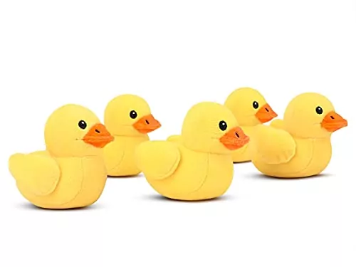 Educational Yellow Duck Playset for Kids: Enhance playtime with this engaging 5-piece toy set designed for fun and learning. Perfect for early development.