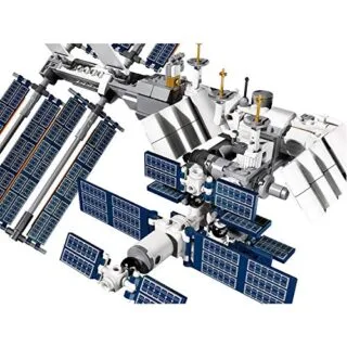 LEGO Ideas 21321 International Space Station: Detailed Educational Model for Space Exploration Enthusiasts and STEM Learning Display