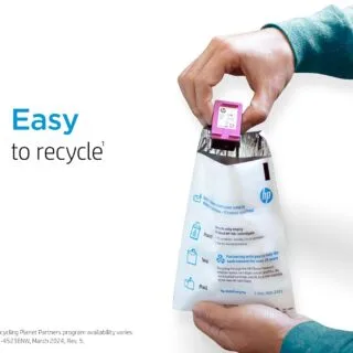 HP 910/910XL Ink Cartridge Set: Cyan, Magenta, Yellow, Black for OfficeJet 8010. Perfect ink solution for educators seeking high-quality prints.