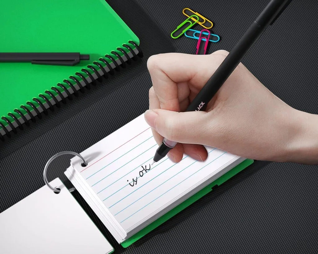 3x5 lined study cards, 200 index cards with a convenient ring, perfect for teachers and effective learning aids in educational settings.